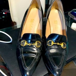 Authentic Gucci vintage shoe size 7 1/2 see pics for details and serial number